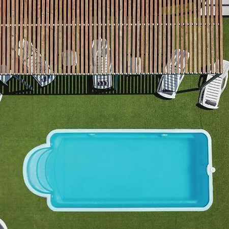 Сasa de vacaciones Gorgeous In With Jacuzzi *